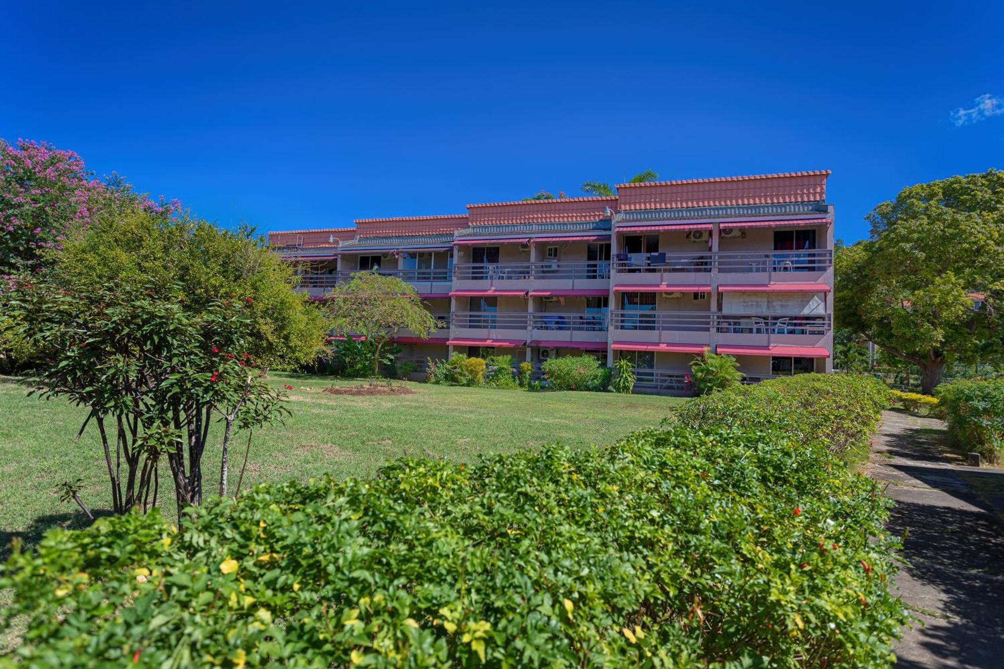 Montego Bay Club Apartments Zewnętrze zdjęcie