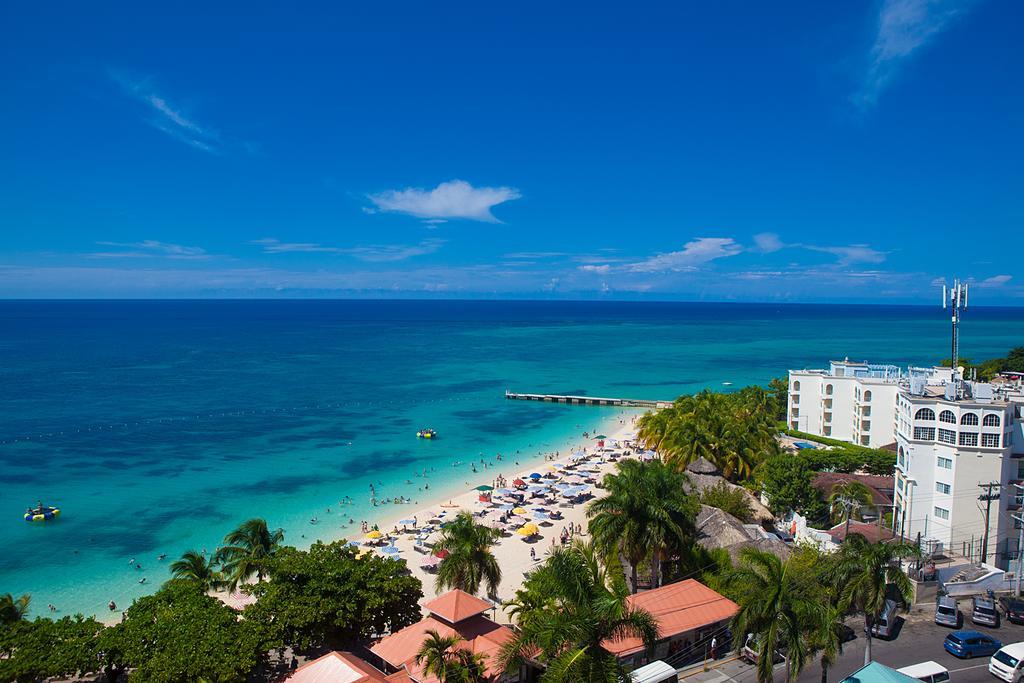 Montego Bay Club Apartments Zewnętrze zdjęcie